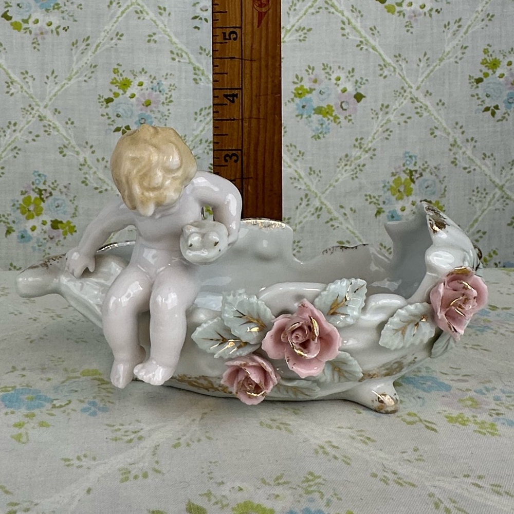 Vintage Ceramic Child Roses Planter - Picture 9 of 10